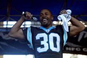 Mike Minter 1 23 04 Pep Rally.jpg