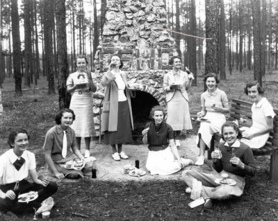 Casual Cookout 1931 copy.jpg