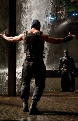 Bane_and_Batman_TDKR.jpg